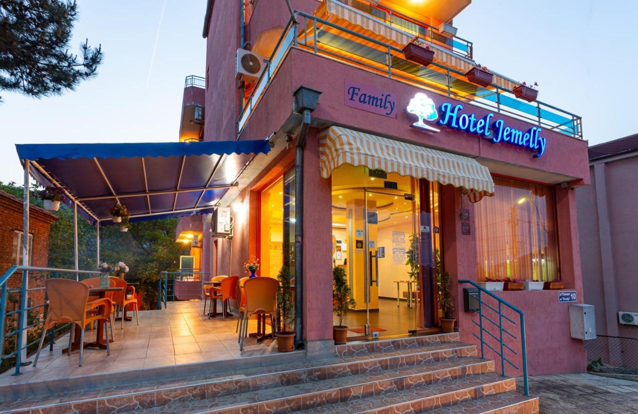 Family Hotel Jemelly Obzor Exterior foto
