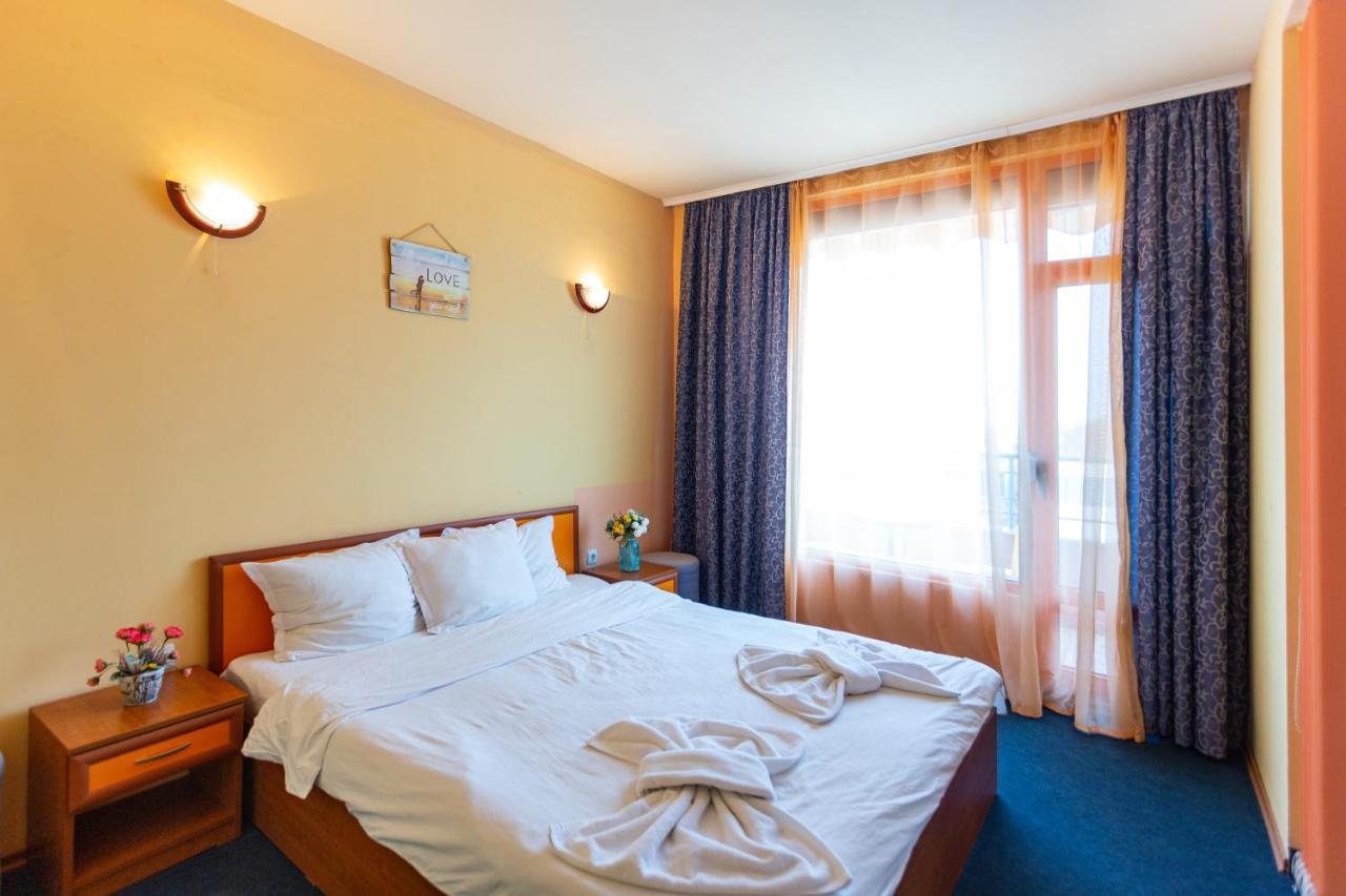 Family Hotel Jemelly Obzor Exterior foto