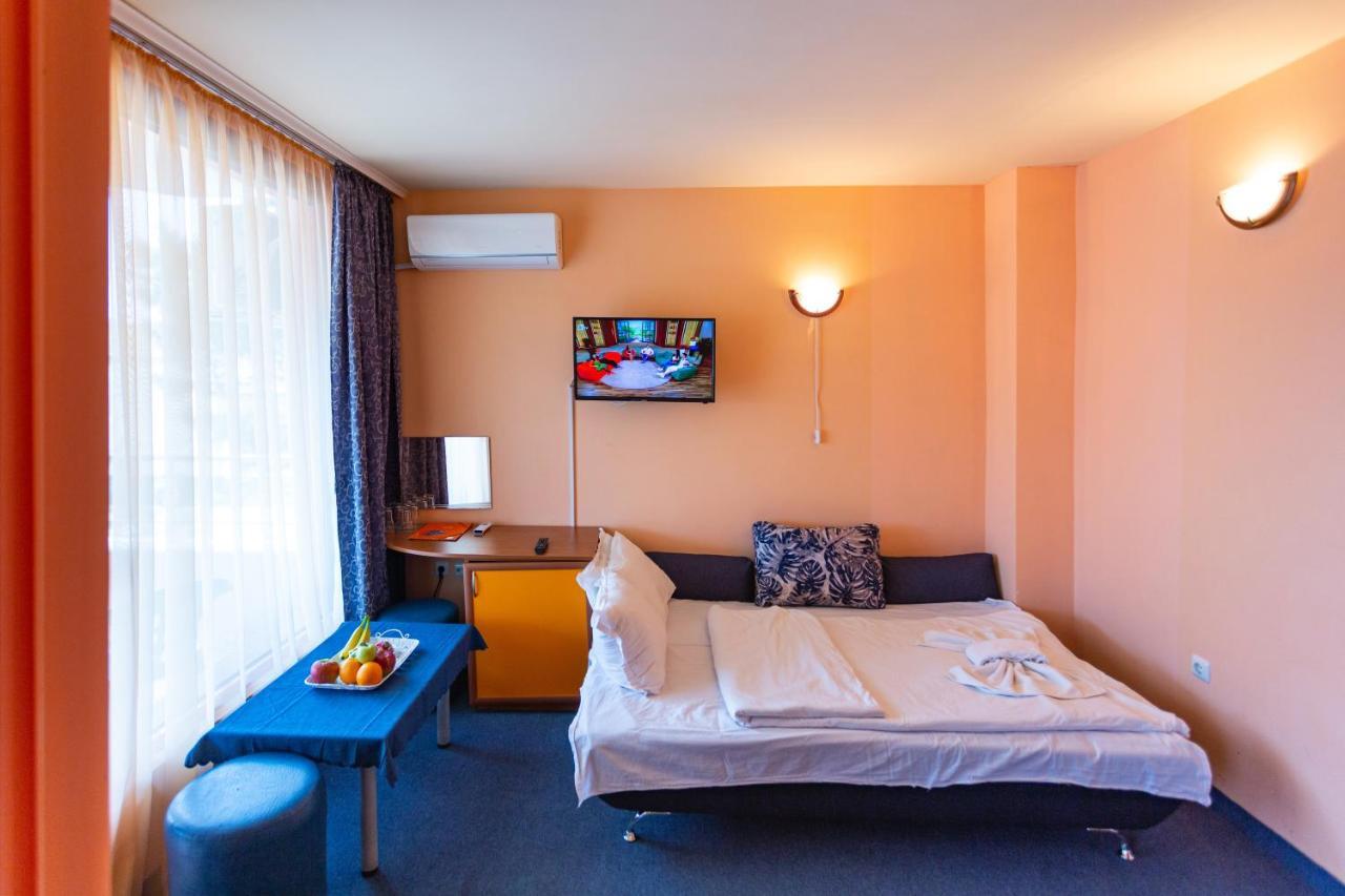 Family Hotel Jemelly Obzor Exterior foto