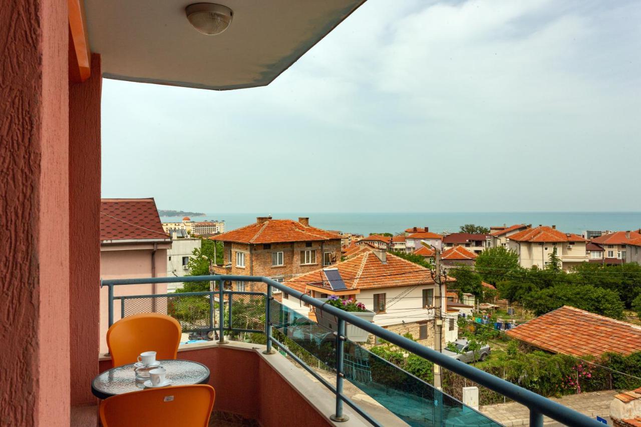 Family Hotel Jemelly Obzor Exterior foto