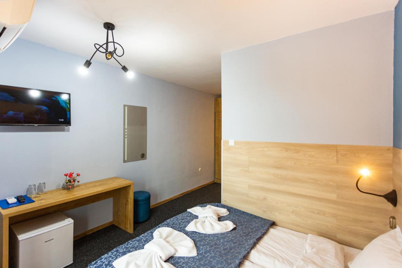 Family Hotel Jemelly Obzor Exterior foto