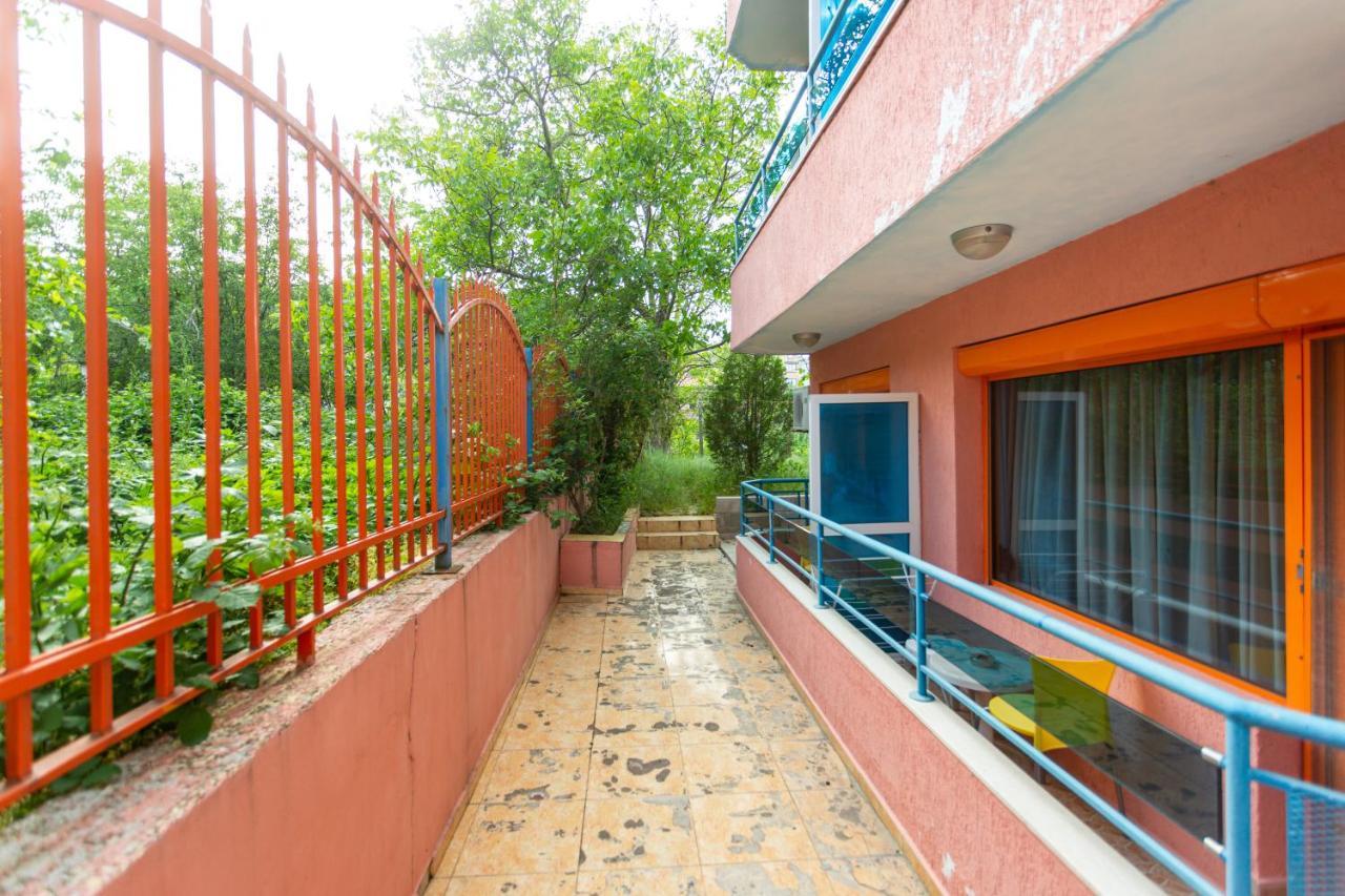 Family Hotel Jemelly Obzor Exterior foto